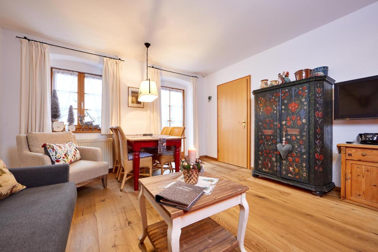 Ferienwohnung Wank การ์มิช-พาร์เทนเคียร์เชน ภายนอก รูปภาพ
